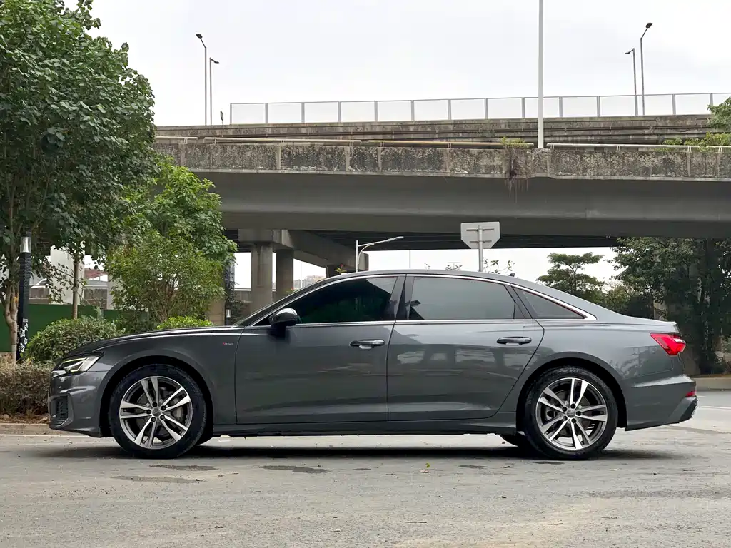 Audi A6L 2020 40 TFSI Luxury