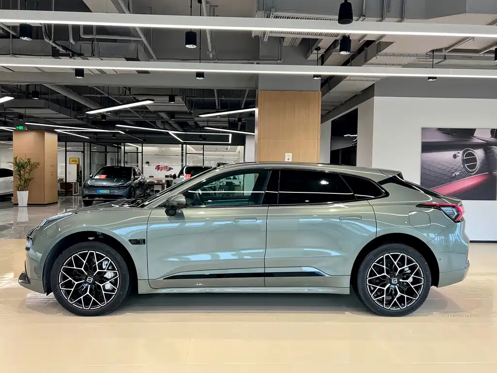 ZEEKR EXTREME KRYPTON 001