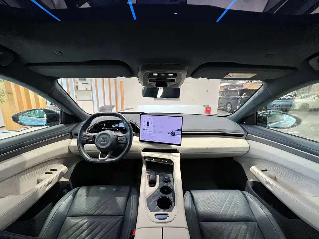 ZEEKR EXTREME KRYPTON 001