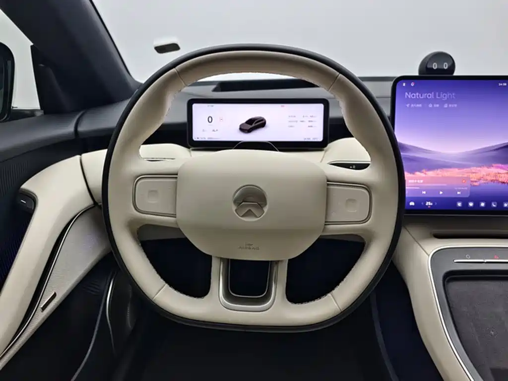 NIO ET5T — миниатюра 6