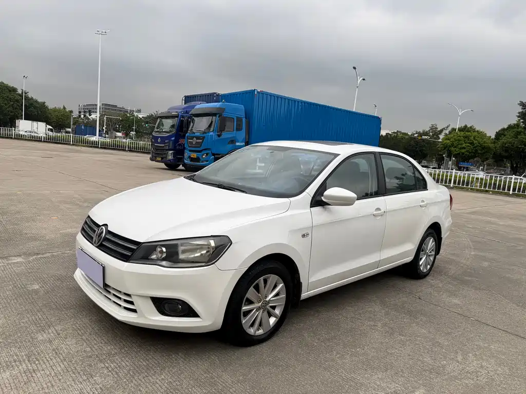 Купить Volkswagen Jetta