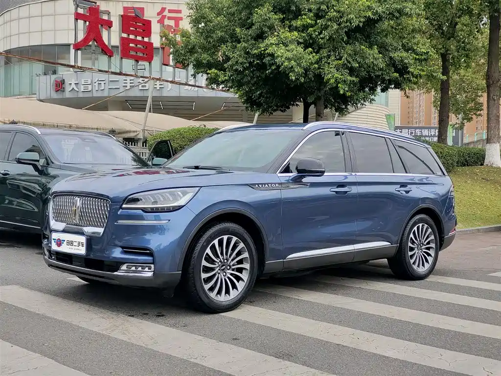 Lincoln Aviator (Import) 2020