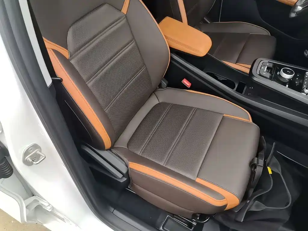 BYD e2 — миниатюра 25