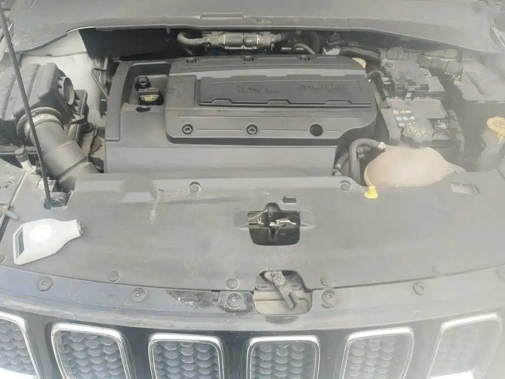 Jeep Compass — миниатюра 16