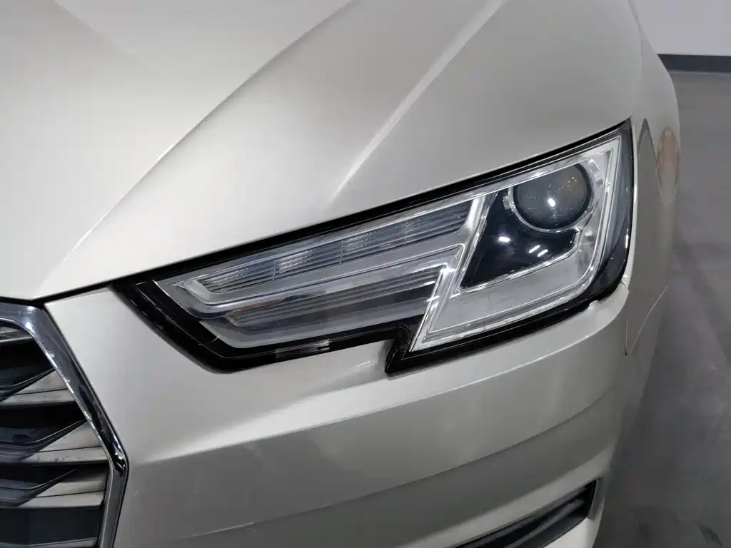 Audi A4L — миниатюра 7