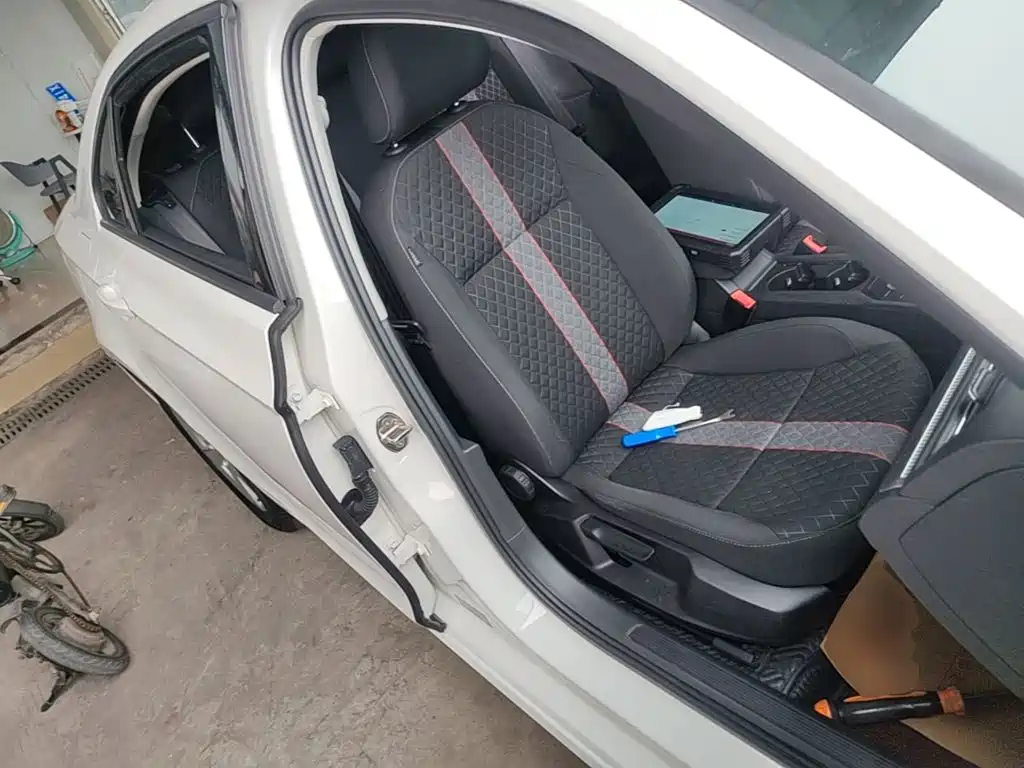 Volkswagen Lamando — миниатюра 25