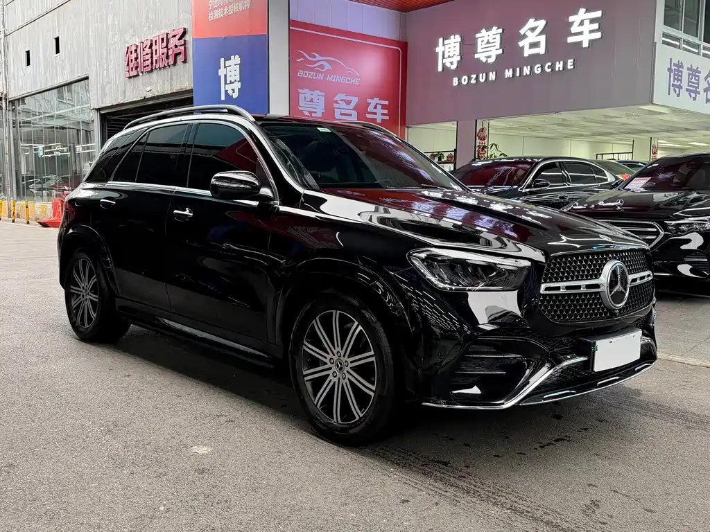 Mercedes-Benz GLE (Import) — миниатюра 3
