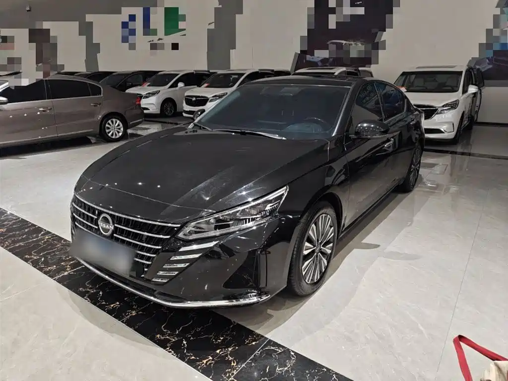 Nissan Teana 2025