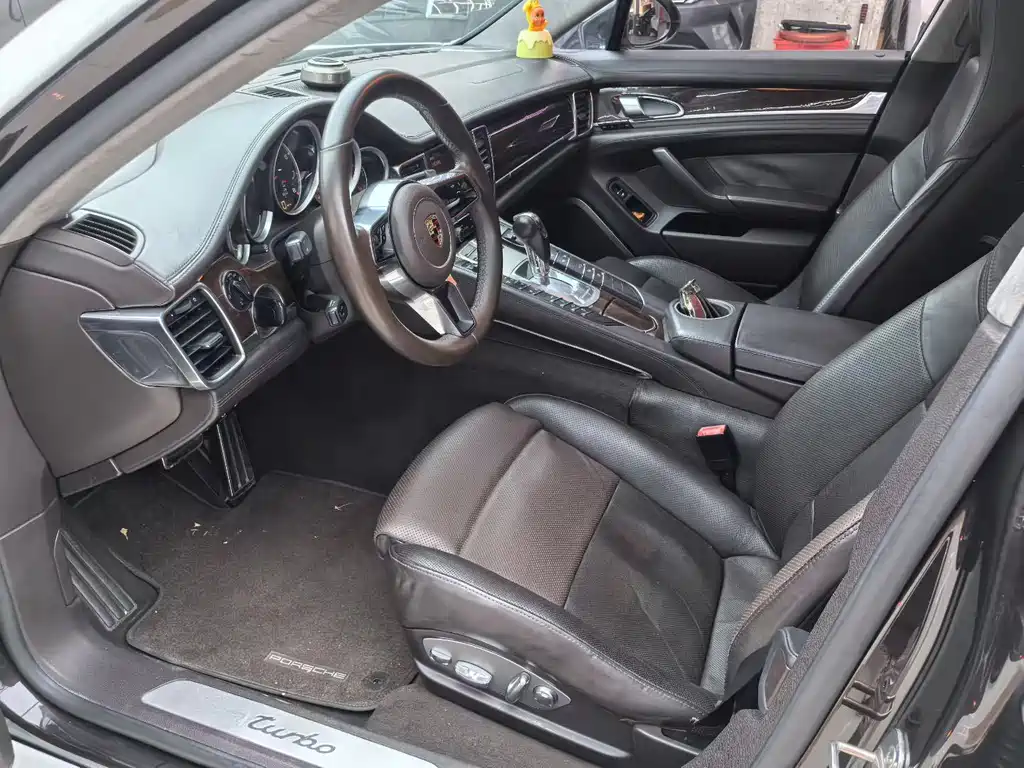 Porsche Panamera — миниатюра 7