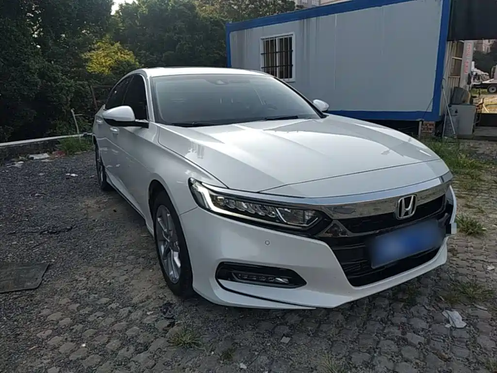 Honda Accord — миниатюра 4