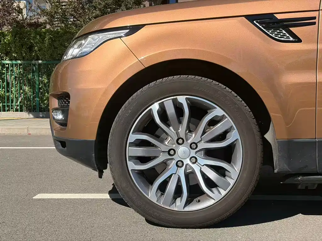 Land Rover Sport — миниатюра 7