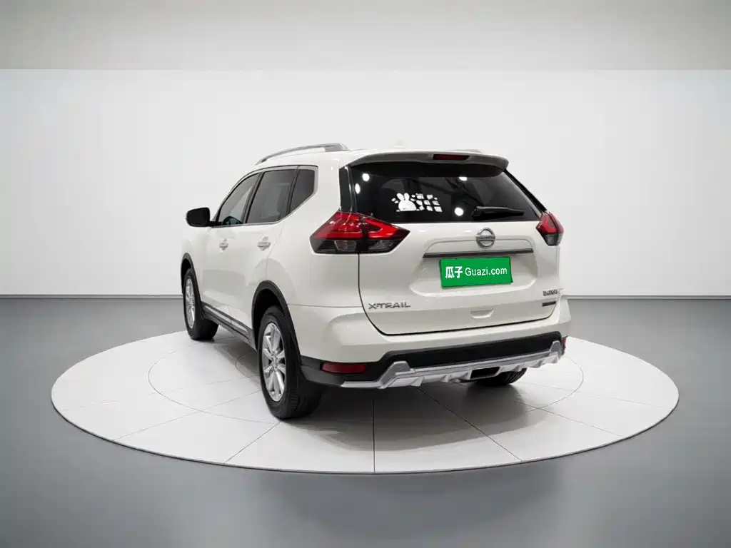 Nissan X-Trail — миниатюра 4