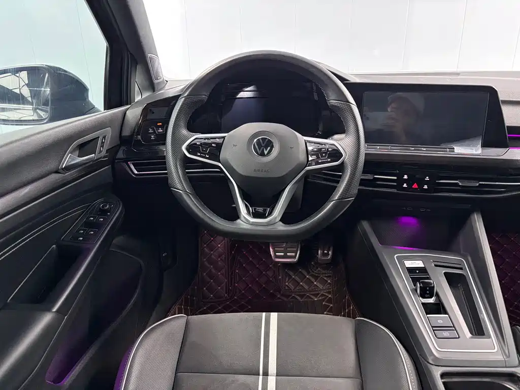 Volkswagen Golf — миниатюра 6