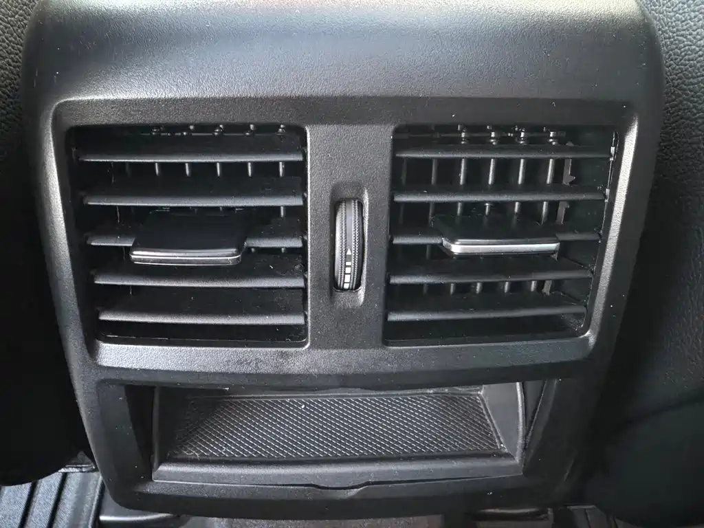 Mercedes-Benz GLE (Import) — миниатюра 18