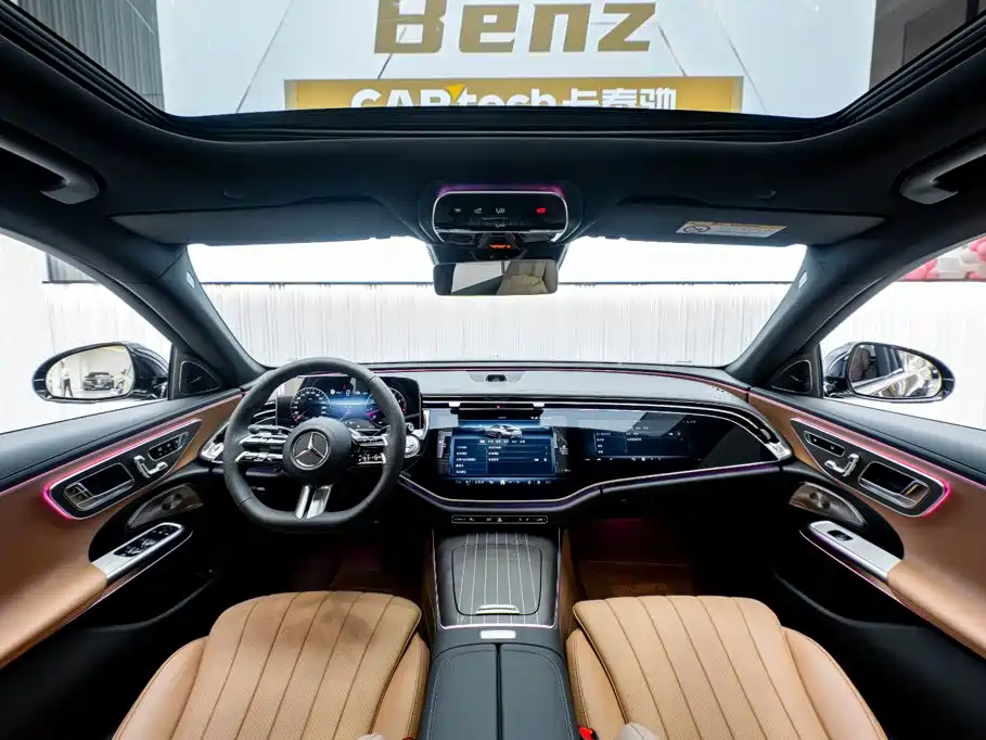 Mercedes-Benz E-Class — миниатюра 14