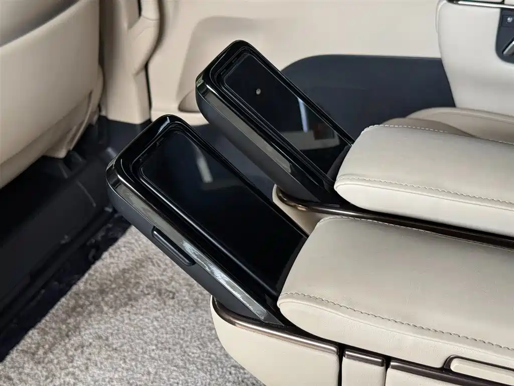 Toyota Vellfire — фотографии объявления, Фото 24