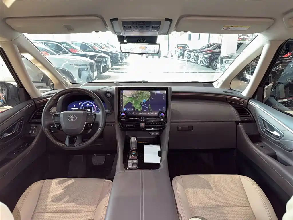 Toyota Alphard — фотографии объявления, Фото 35