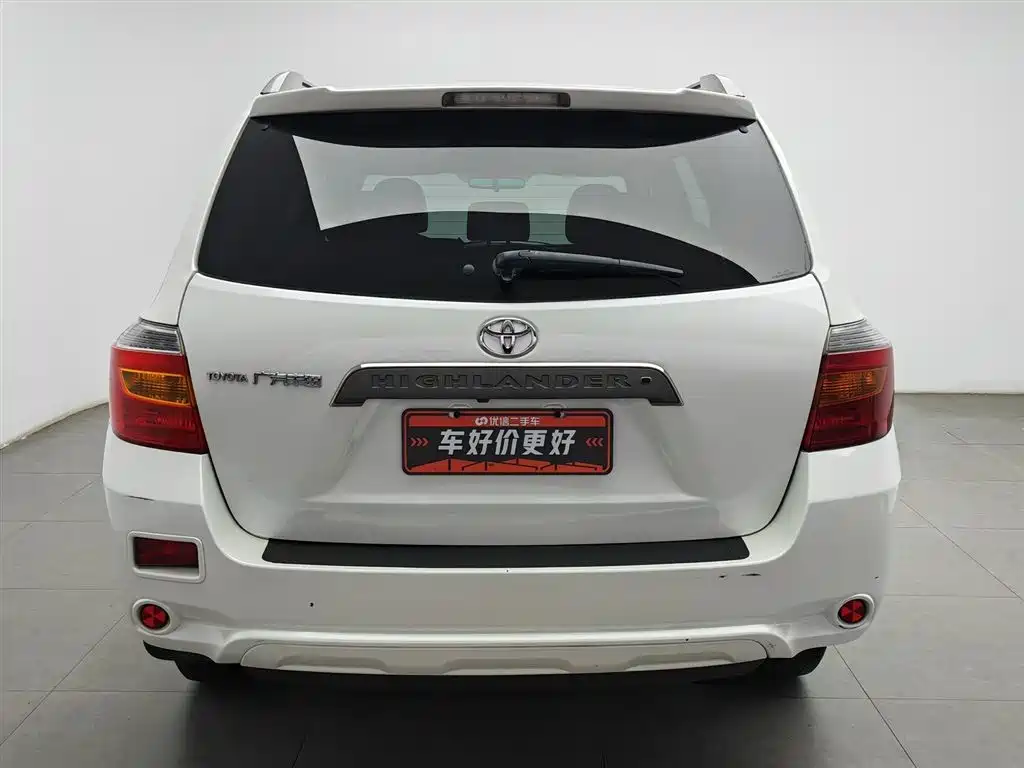 Toyota Highlander 2009 2.7L 5 мест Sport