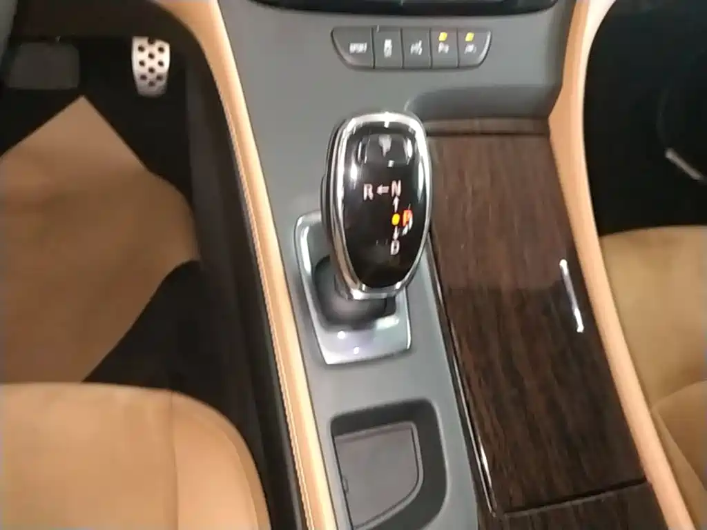 Buick LaCrosse — миниатюра 14