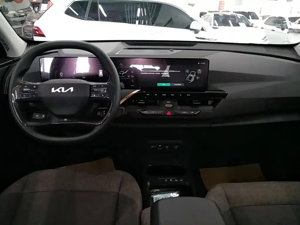 Kia EV5 — миниатюра 10
