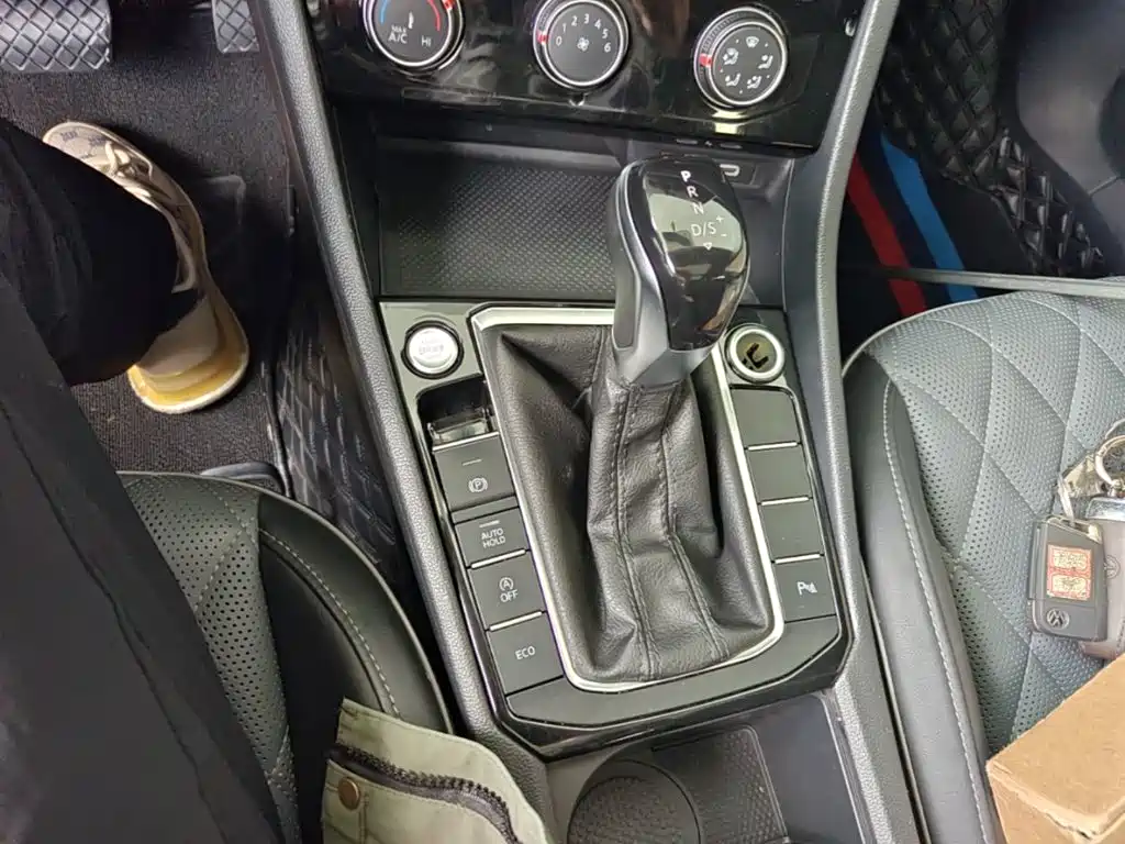 Volkswagen Sagitar — миниатюра 14