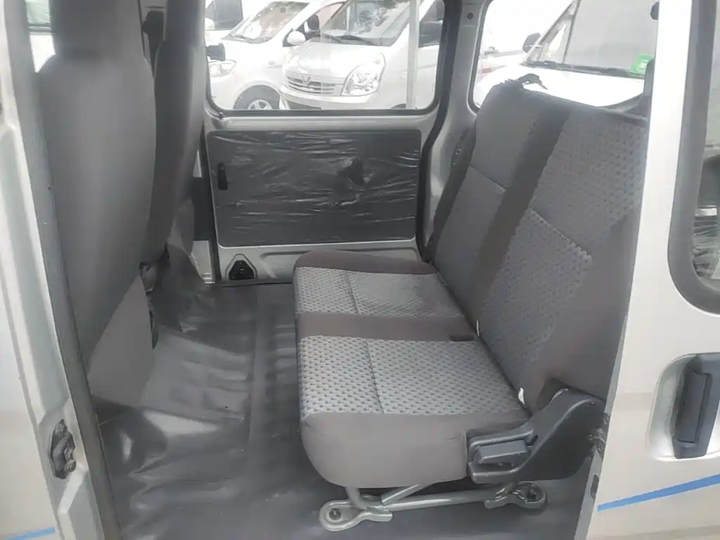 Wuling Zhiguang — миниатюра 17
