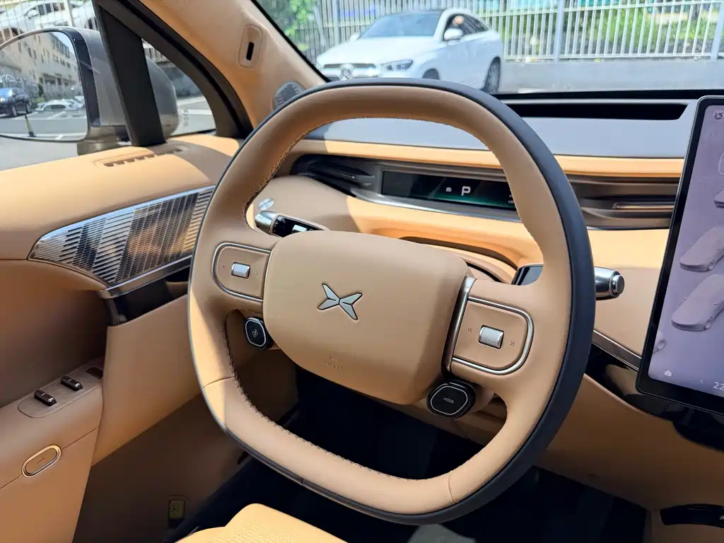 XPeng GX — миниатюра 16