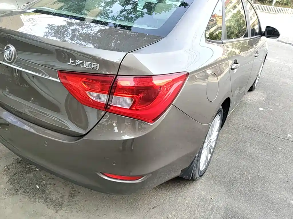 Buick Excelle — миниатюра 8