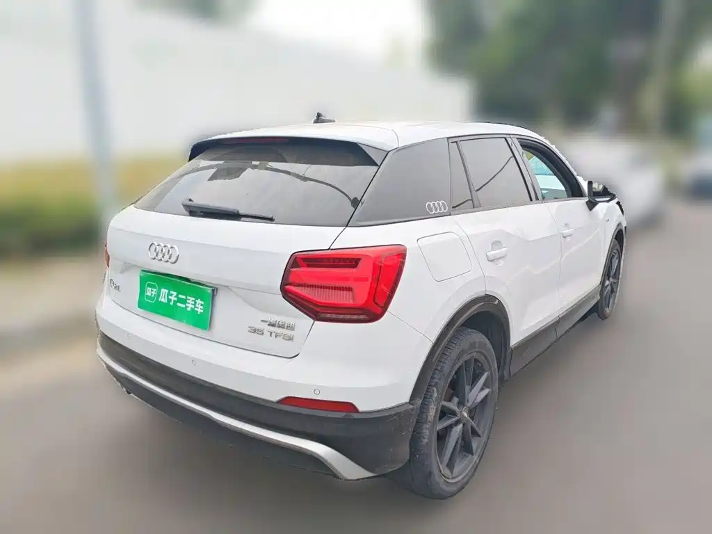 Audi Q2L — миниатюра 6