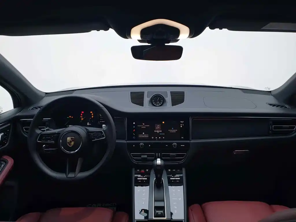 Porsche Macan — миниатюра 20