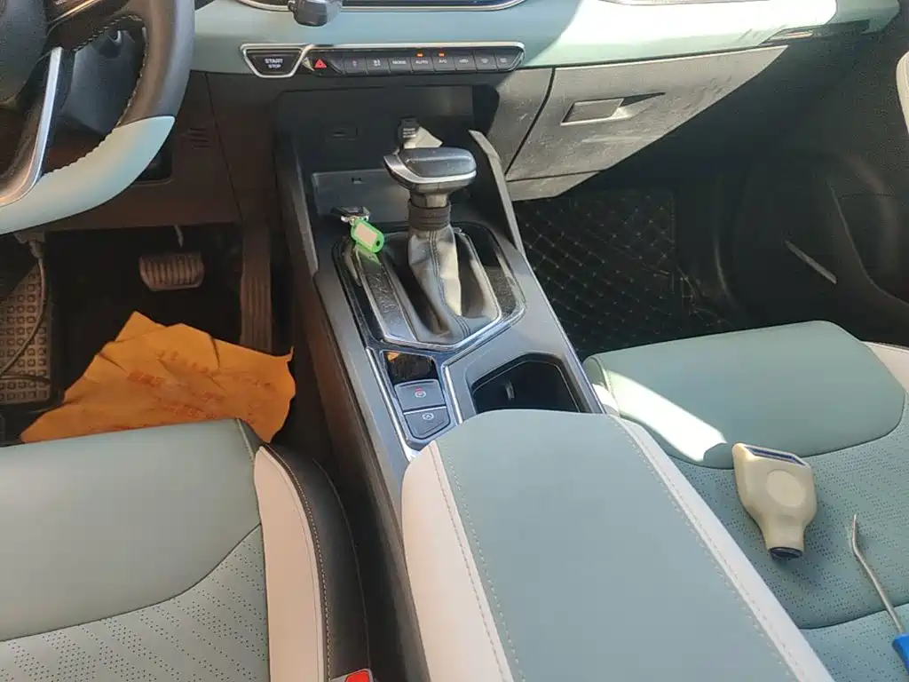 Geely Emgrand S — миниатюра 14