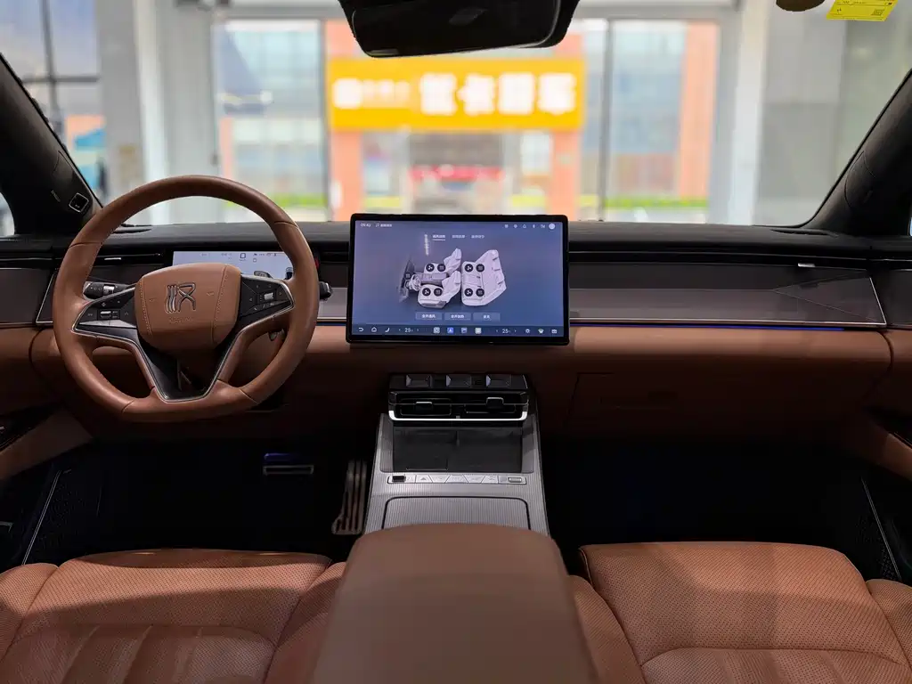 BYD Han L — миниатюра 12