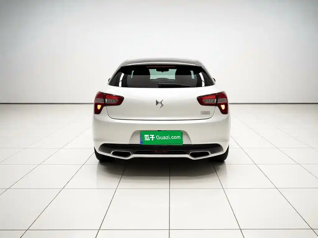 DS DS 5 — миниатюра 3