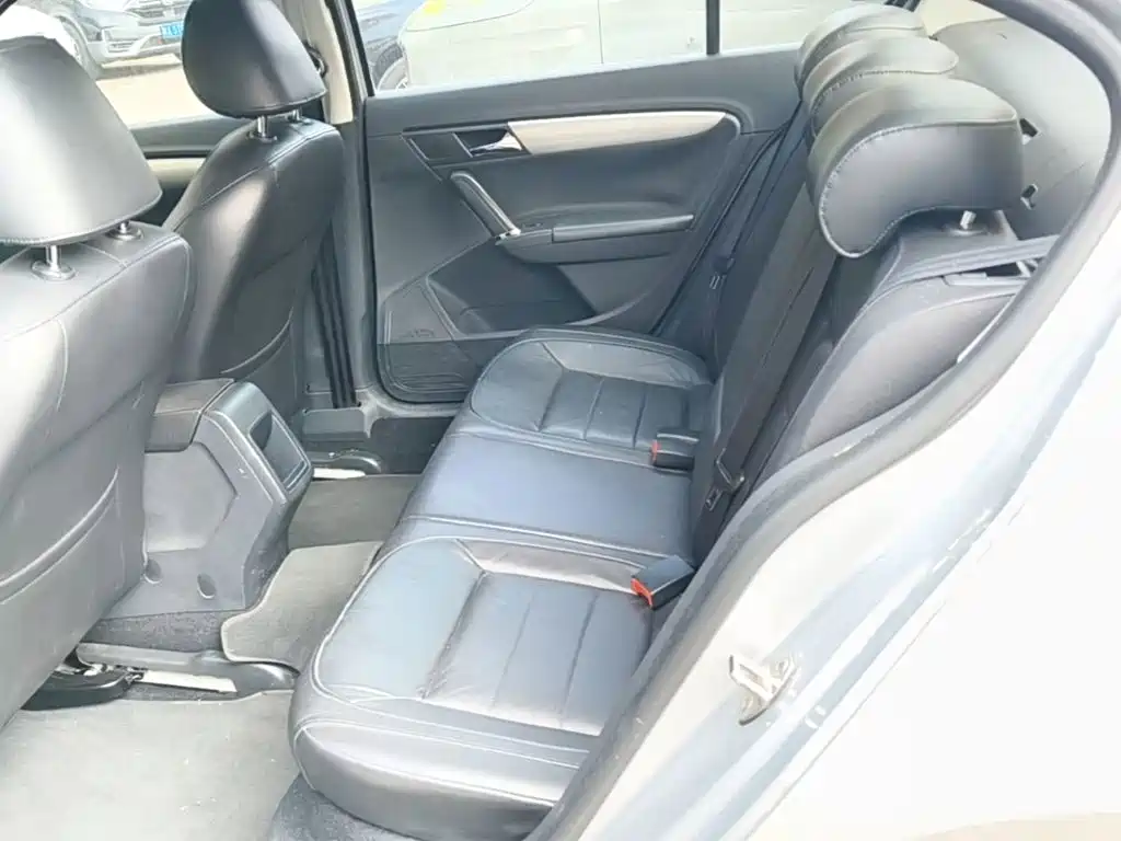 Volkswagen Lavida — миниатюра 17