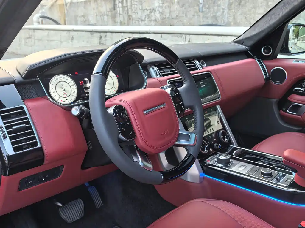 LAND ROVER RANGE ROVER