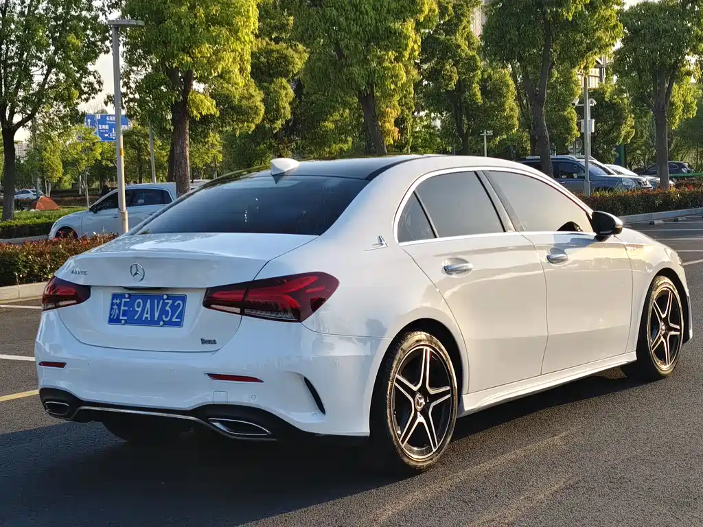 Mercedes-Benz A-Class A 2019 A 200 L Sport