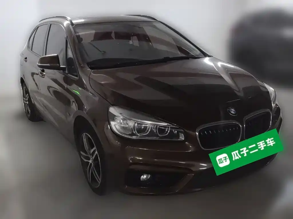 BMW 2 Series Active Tourer — миниатюра 3