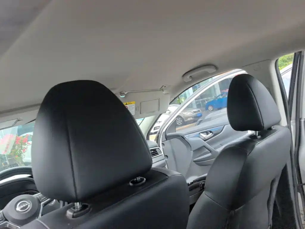 Nissan Qashqai — миниатюра 18