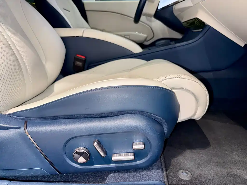 ZEEKR EXTREME KRYPTON 007