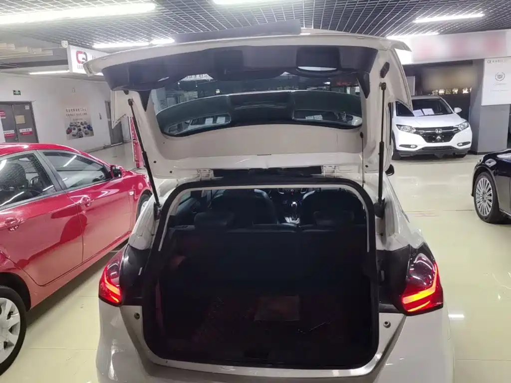 Ford Focus — миниатюра 19