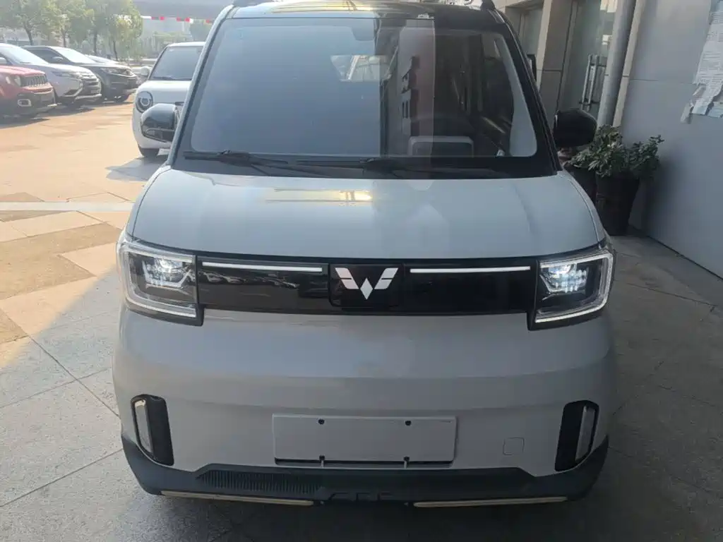 Wuling MINIEV — миниатюра 3