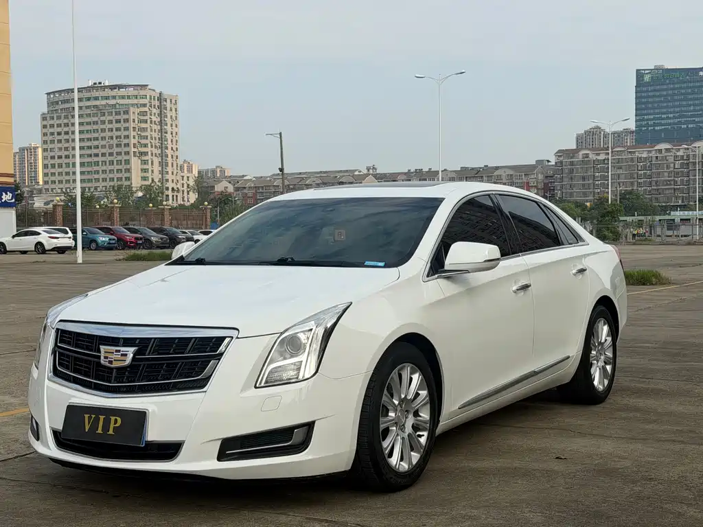 Cadillac XTS
