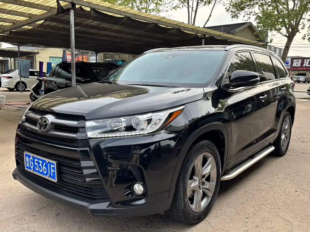 Toyota Highlander 2022
