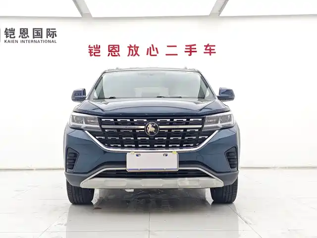 Dongfeng Forthing Forthing T5