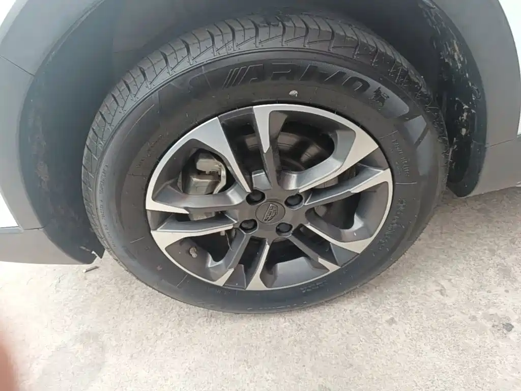 Geely Vision X3 — миниатюра 23