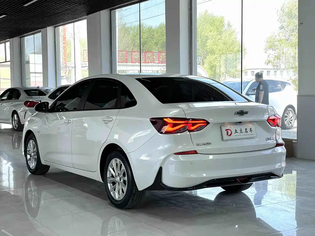 Chevrolet Monza 2023 1.5L DCT Enjoy