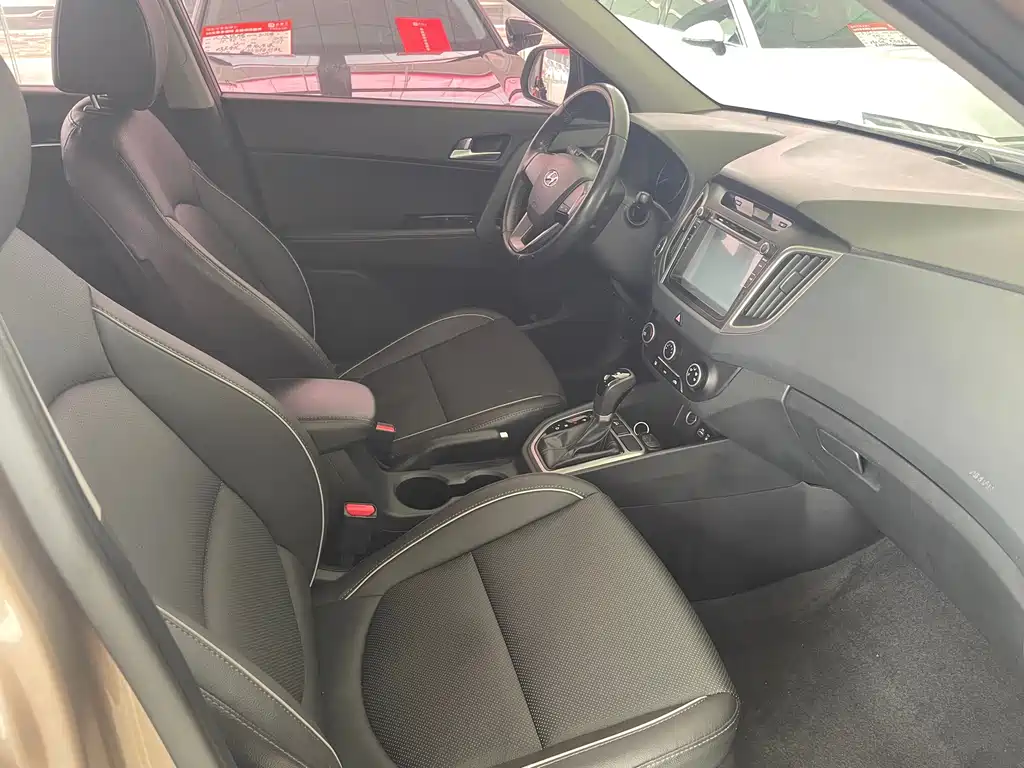 Hyundai ix25 — миниатюра 6