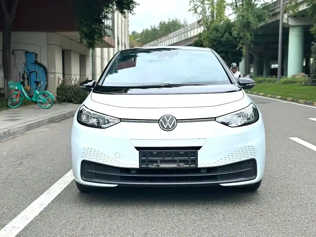 Volkswagen ID.3 — миниатюра 2