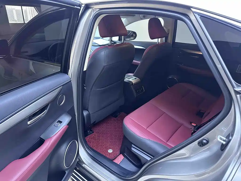 Lexus NX — миниатюра 7