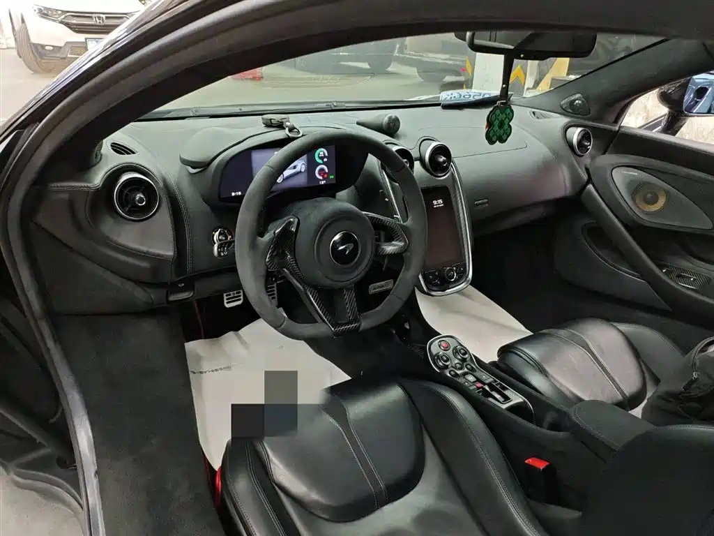 MCLAREN  570